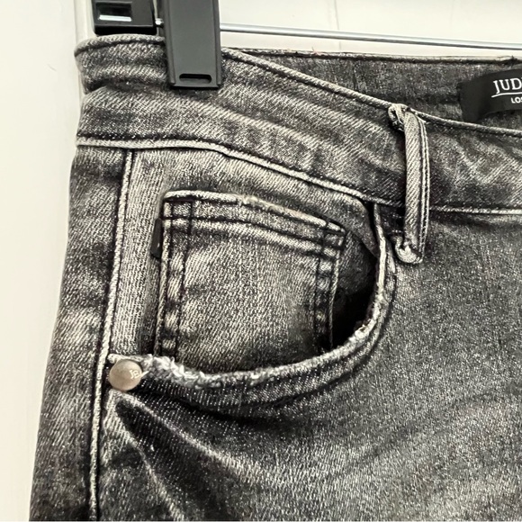 Judy Blue Knoxville High Rise Wide Leg Crop GrayBlack Jeans Released Hem JB88762 - Picture 11 of 15